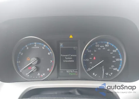 2018 Toyota Rav4 Xle z USA, uszkodzony, nr VIN 2T3WFREV0JW420839